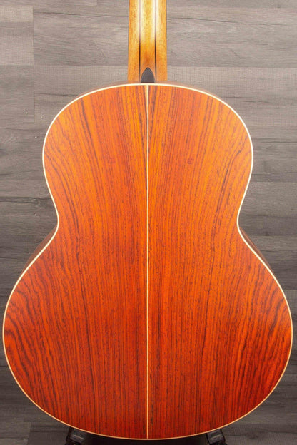 Lowden F-35 Acoustic Guitar - Premium Quality Sound and Craftsmanship