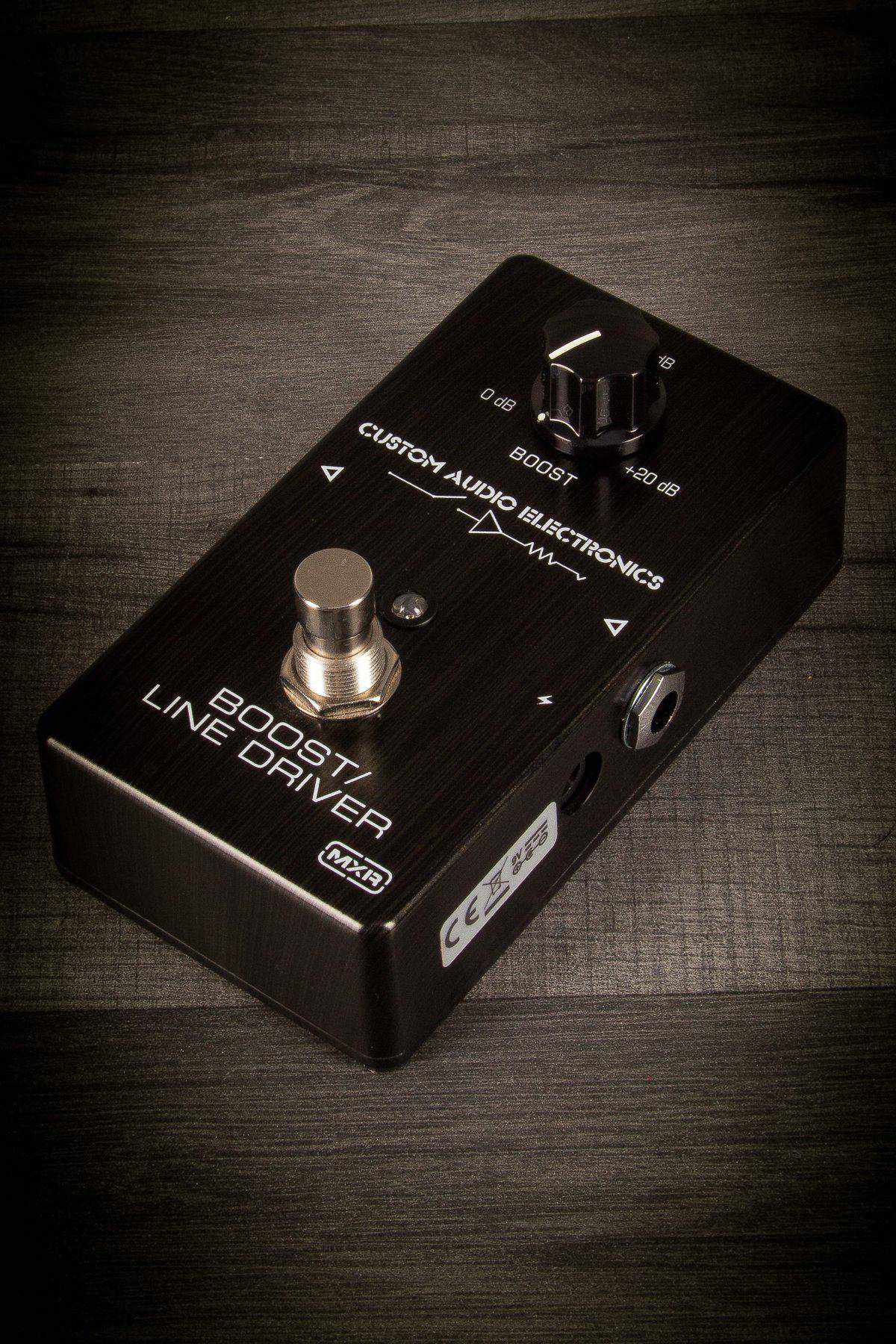 MXR MC401 CAE Boost/Line Driver