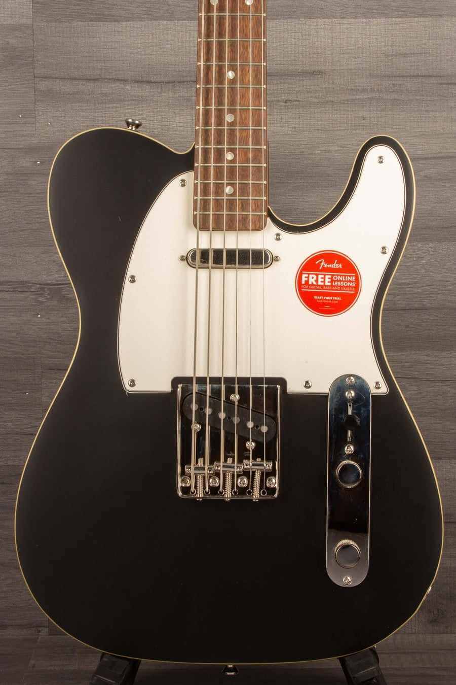 Squier  Classic Vibe Baritone Custom Telecaster®, Laurel Fingerboard, Parchment Pickguard, Satin Black