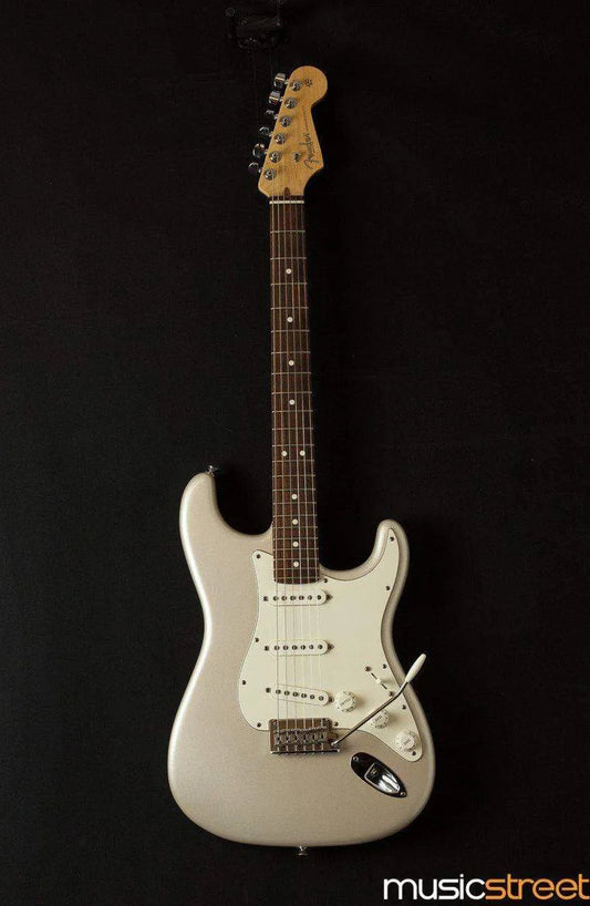 USED 2008 Fender American Standard Stratocaster, Blizard Pearl