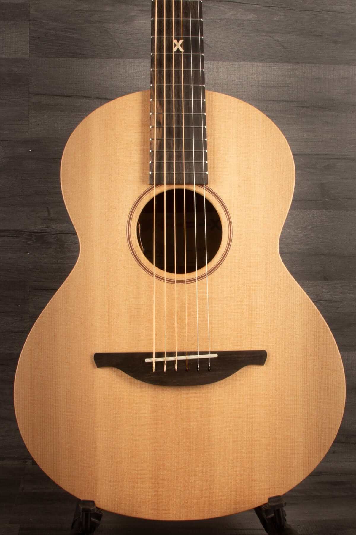 Sheeran Lowden Acoustic Guitar - Tour Edition with Premium Sound and Craftsmanship