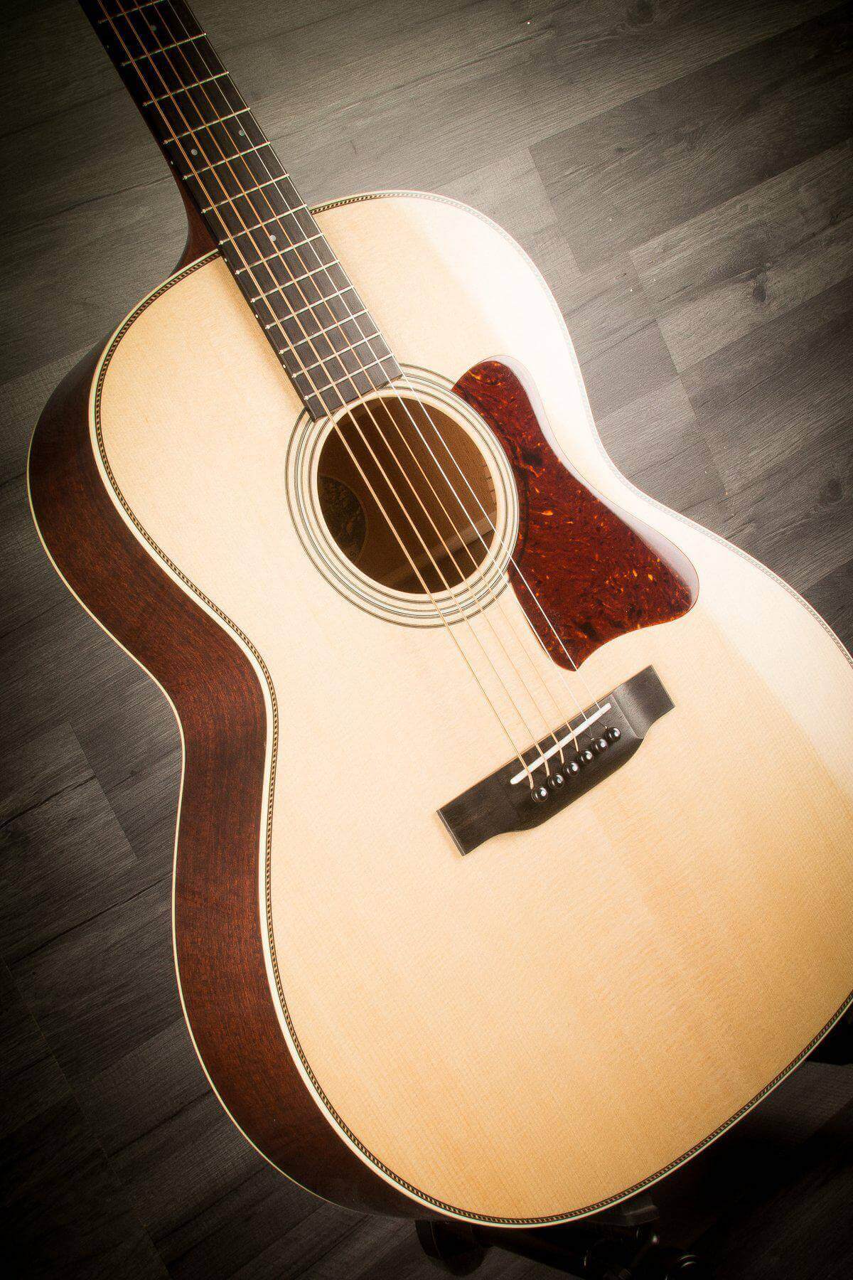 Collings C100 Sitka/Mahogany - Hard Case, Acoustic Guitar