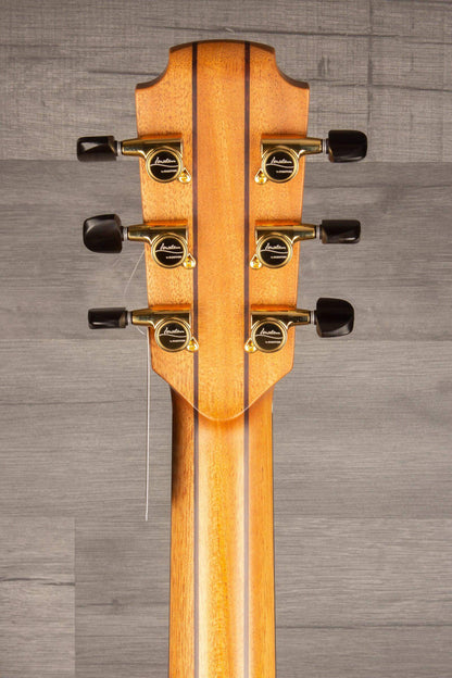 Lowden S-23 Acoustic Guitar - Exceptional Sound and Craftsmanship