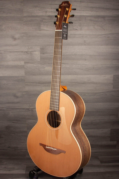 Lowden S-23 Acoustic Guitar - Exceptional Sound and Craftsmanship
