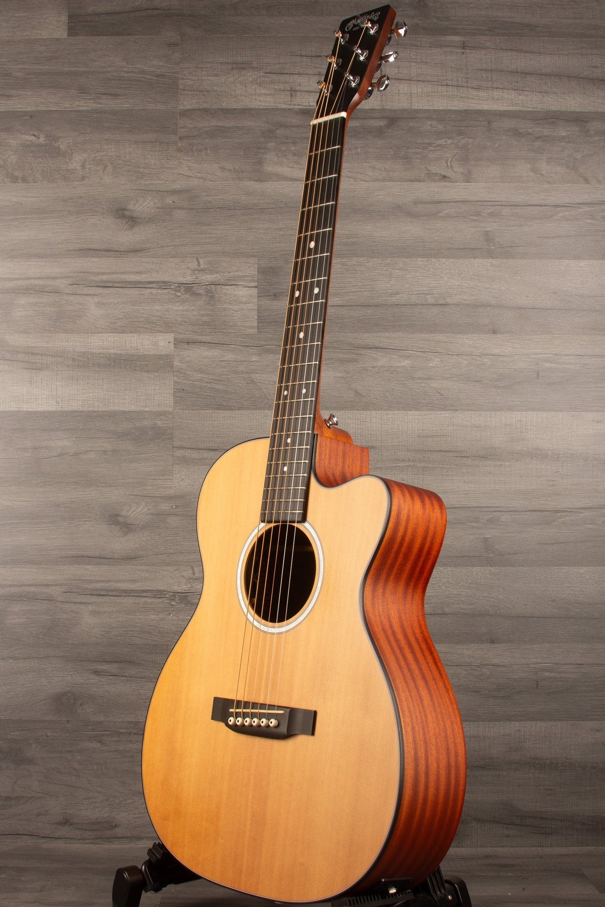 USED - Martin - 000CJrE Acoustic guitar