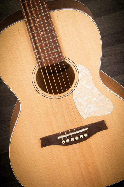 Seagull Entourage Grand Natural Almond