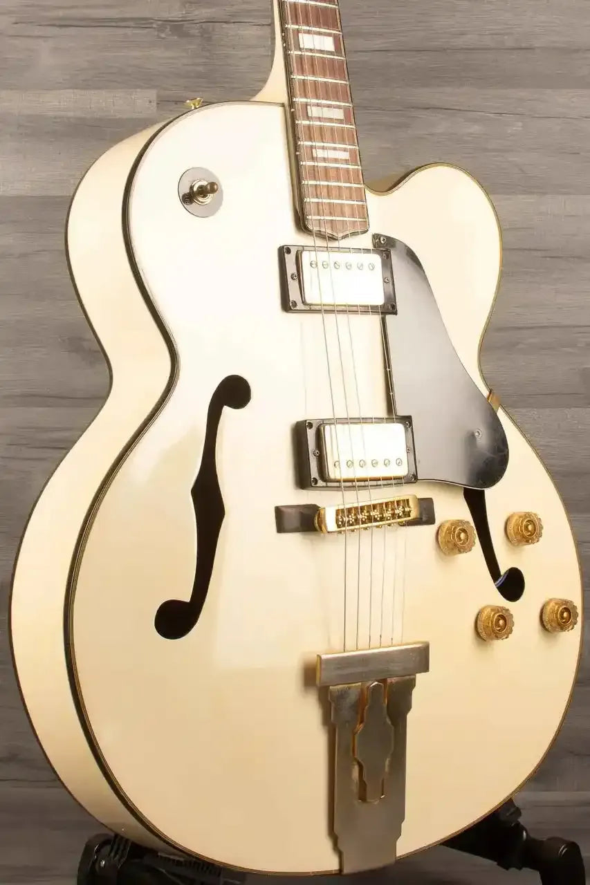 USED - Antoria Jazzstar H794 White