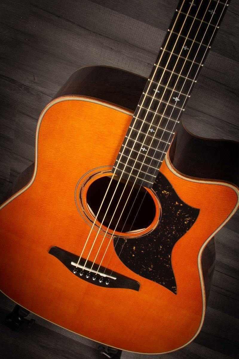 Yamaha A5R ARE Acoustic Guitar - Vintage Natural
