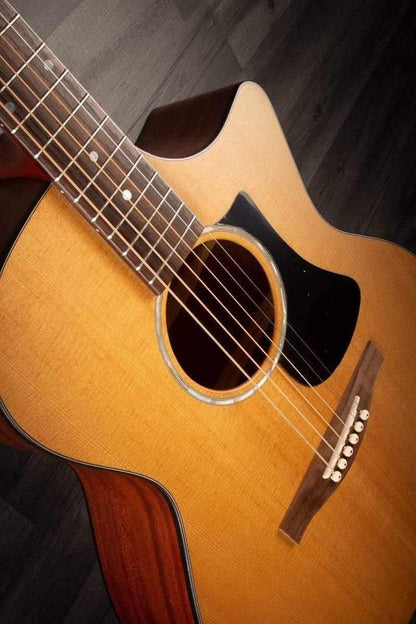 Eastman PCH1 GACE  - Grand Auditorium Electro Acoustic Guitar WITH Gig Bag