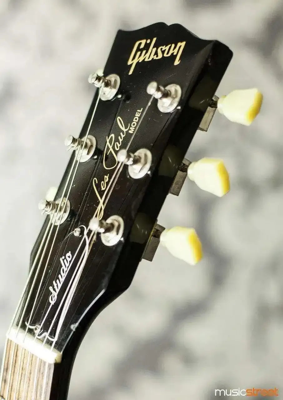 USED - Gibson Les Paul Studio - Ebony, Chrome Hardware