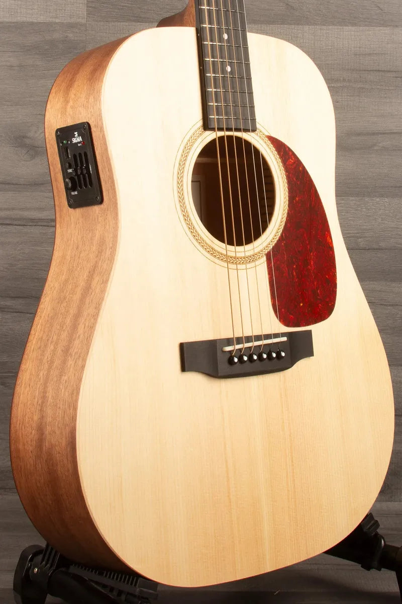 Sigma DSME Shortscale dreadnought shape 14 fret