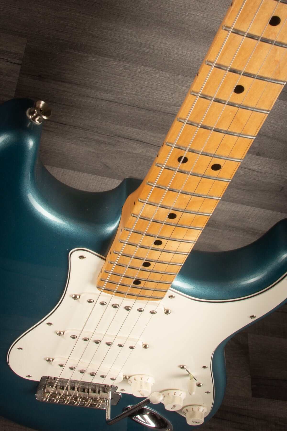 Used - Fender Player Stratocaster - Tidepool Maple neck (upgraded Fender locking machineheads)