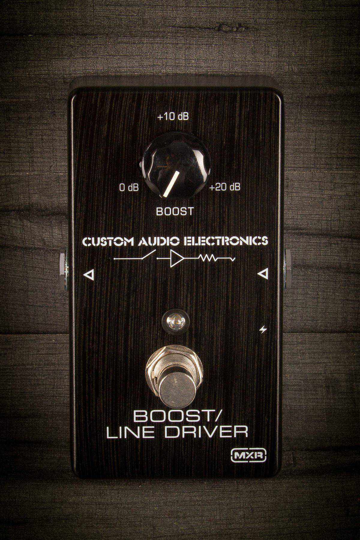 MXR MC401 CAE Boost/Line Driver
