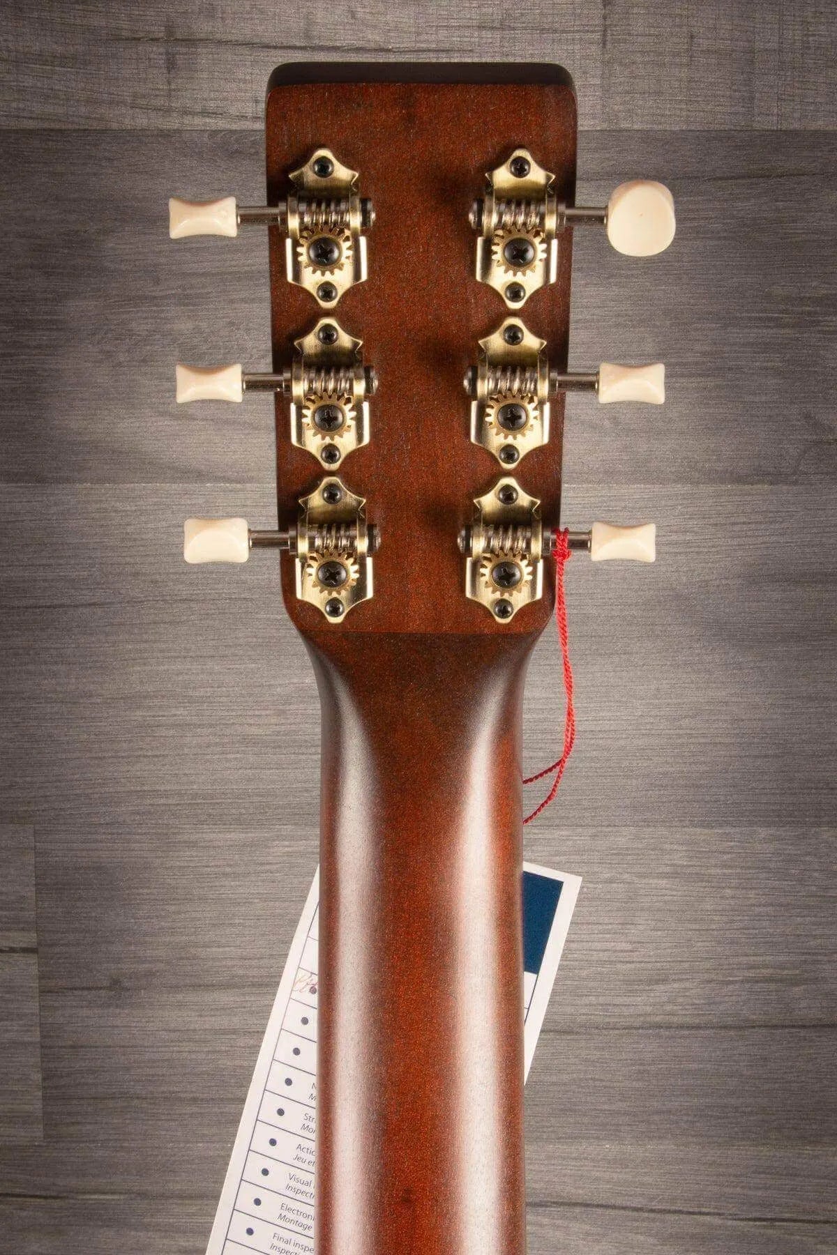 Art & Lutherie Roadhouse Bourbon Burst