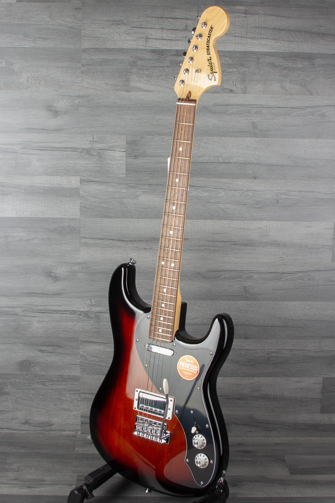 Squier Paranormal Stratocaster Deluxe