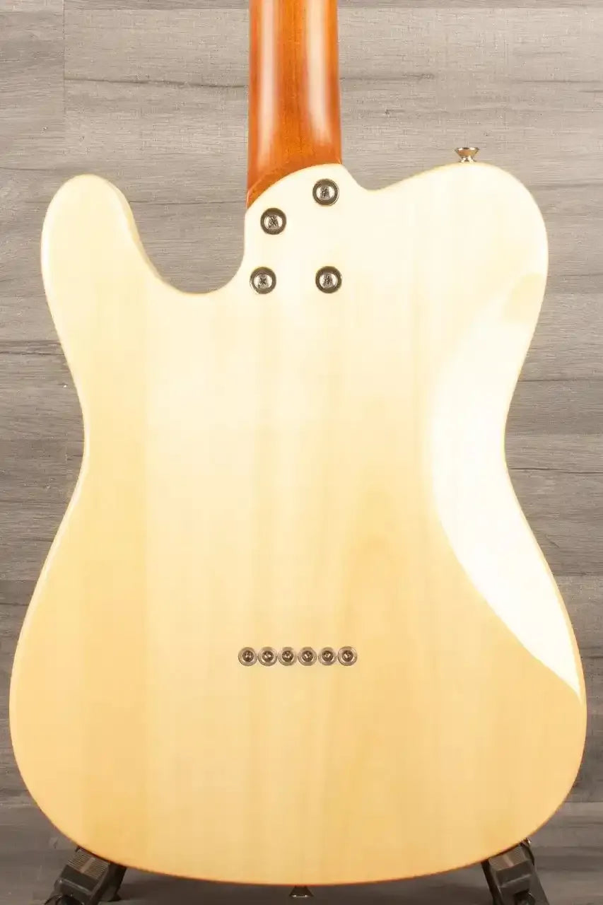 Aria 615 Mk2 Ruby Red