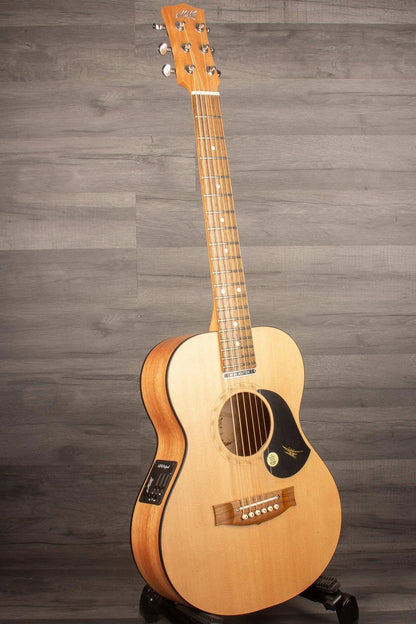 Maton EM-6 - Acoustic Guitar