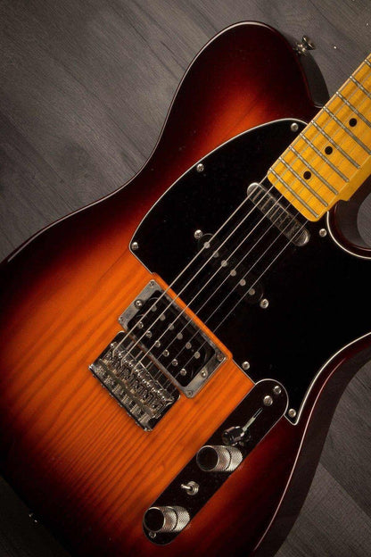 USED - Fender Modern Player Telecaster Plus Honey Burst