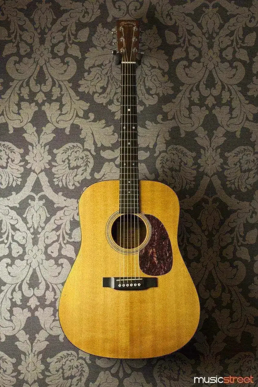 USED - Martin D16Gt