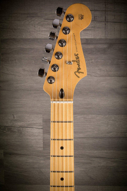 USED - Fender Player Series Stratocaster - Polar White