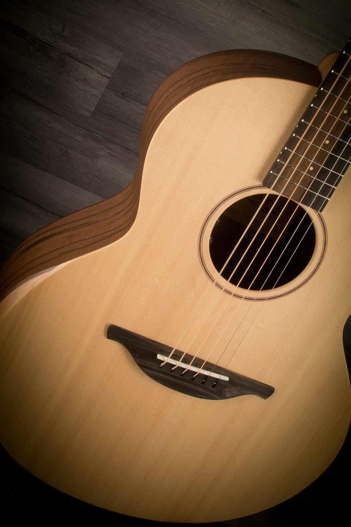Sheeran by Lowden S-04 - Acoustic Guitar