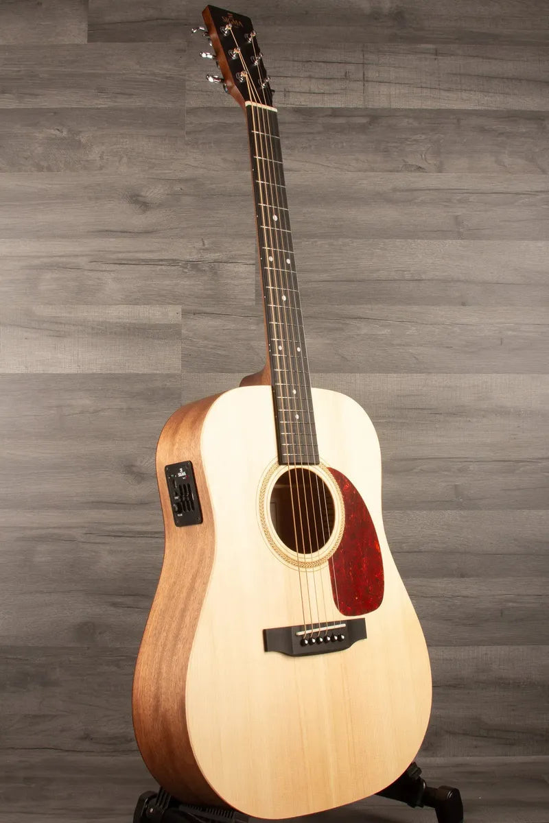 Sigma DSME Shortscale dreadnought shape 14 fret