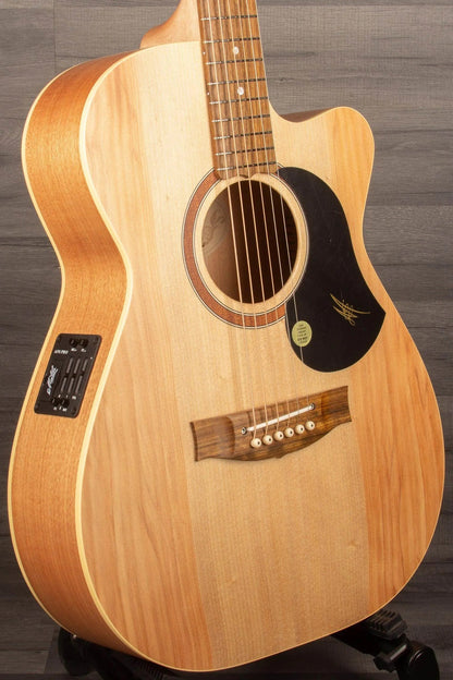 Maton Performer - Acoustic Guitar