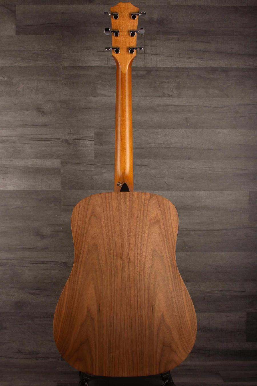 USED - 2022 Taylor 110e