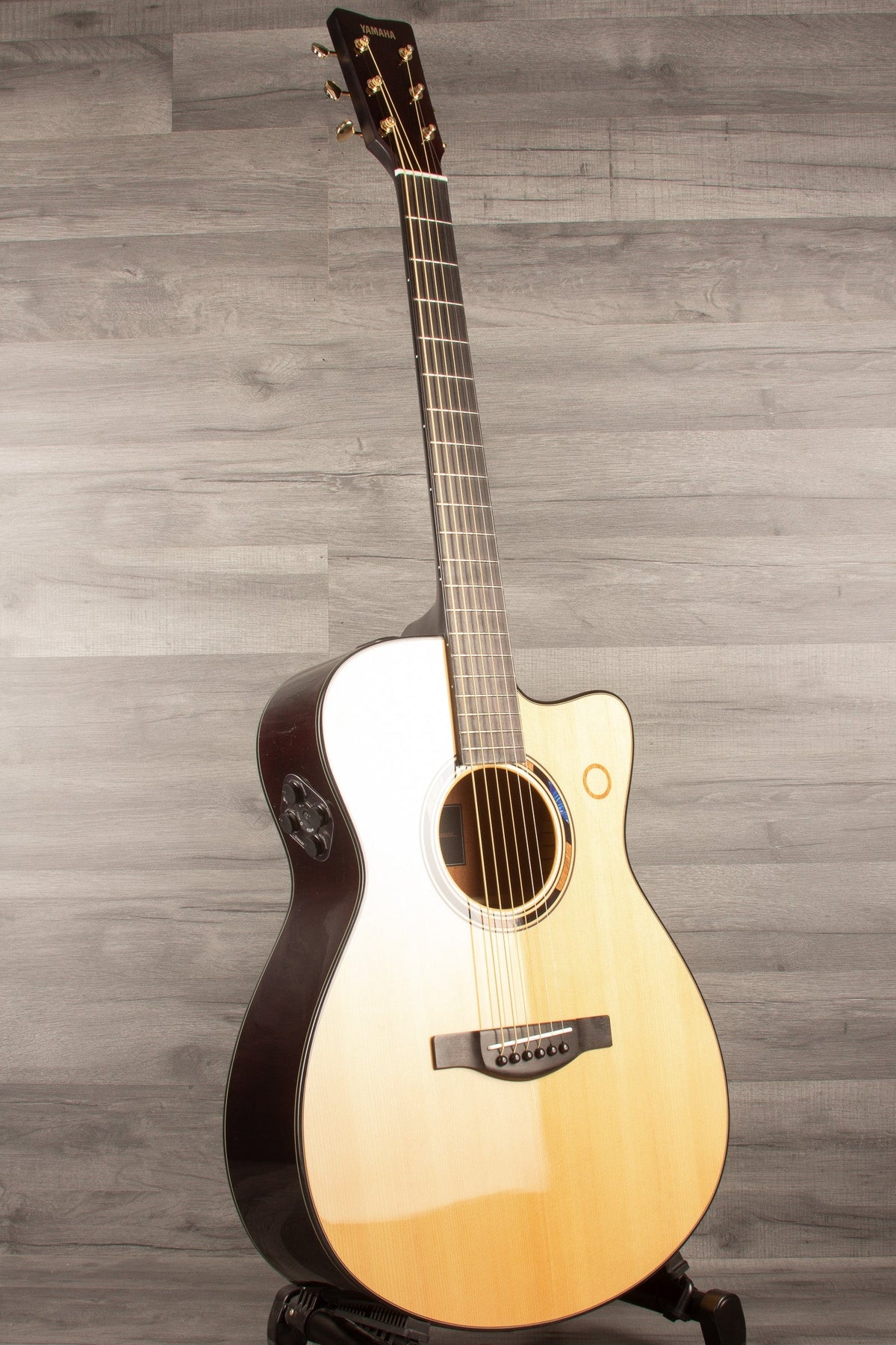 Yamaha TransAcoustic Guitar TAS3C Natural Finish - Unmatched Acoustic Innovation and Superior Sound Quality