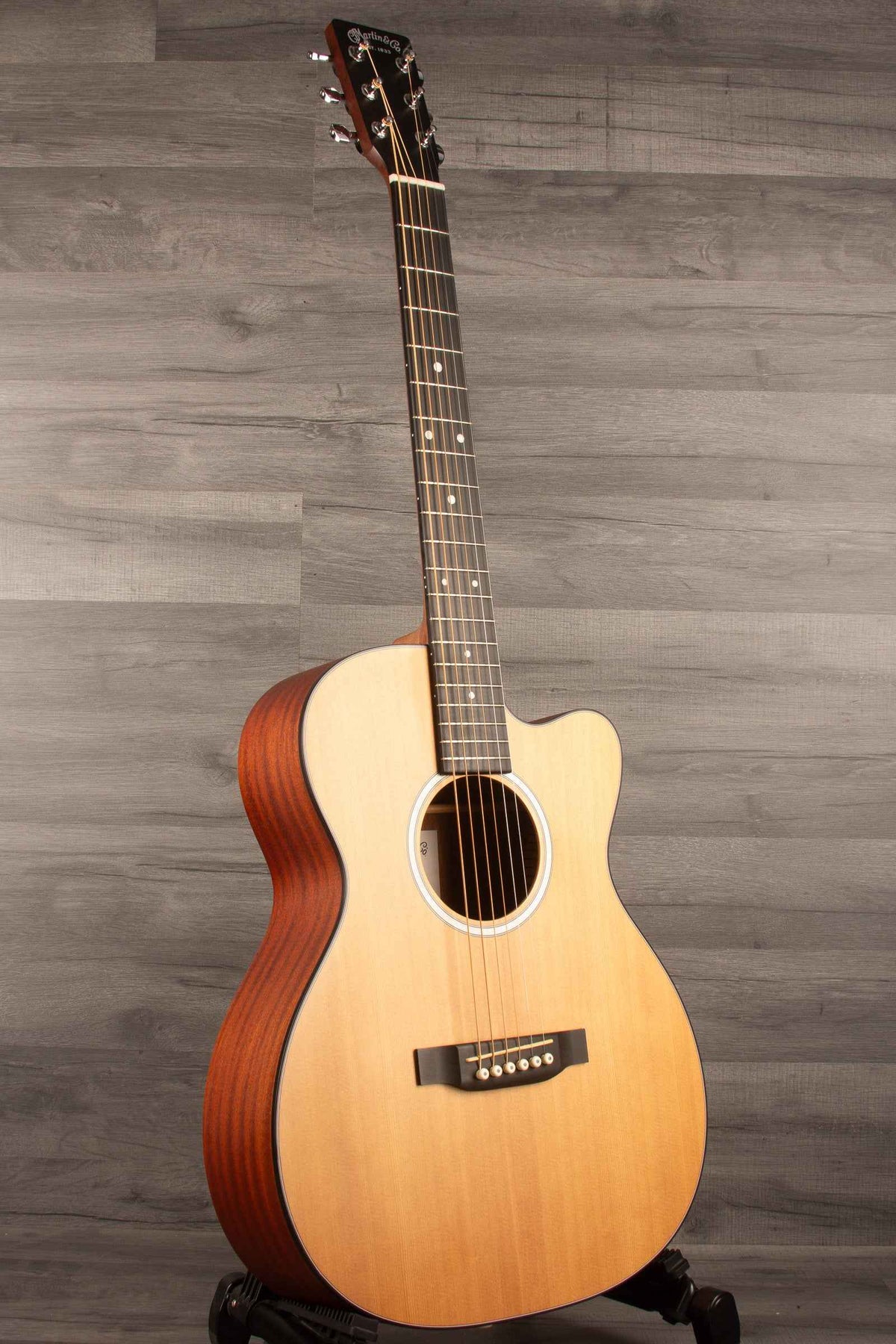 USED - Martin - 000CJrE Acoustic guitar
