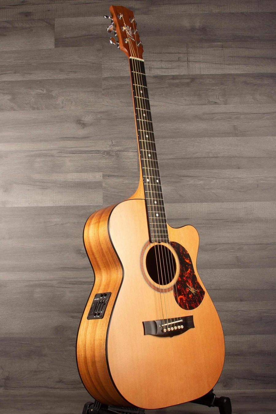 USED - Maton SRS808C Acoustic Guitar With AP5 Pro Pickup System