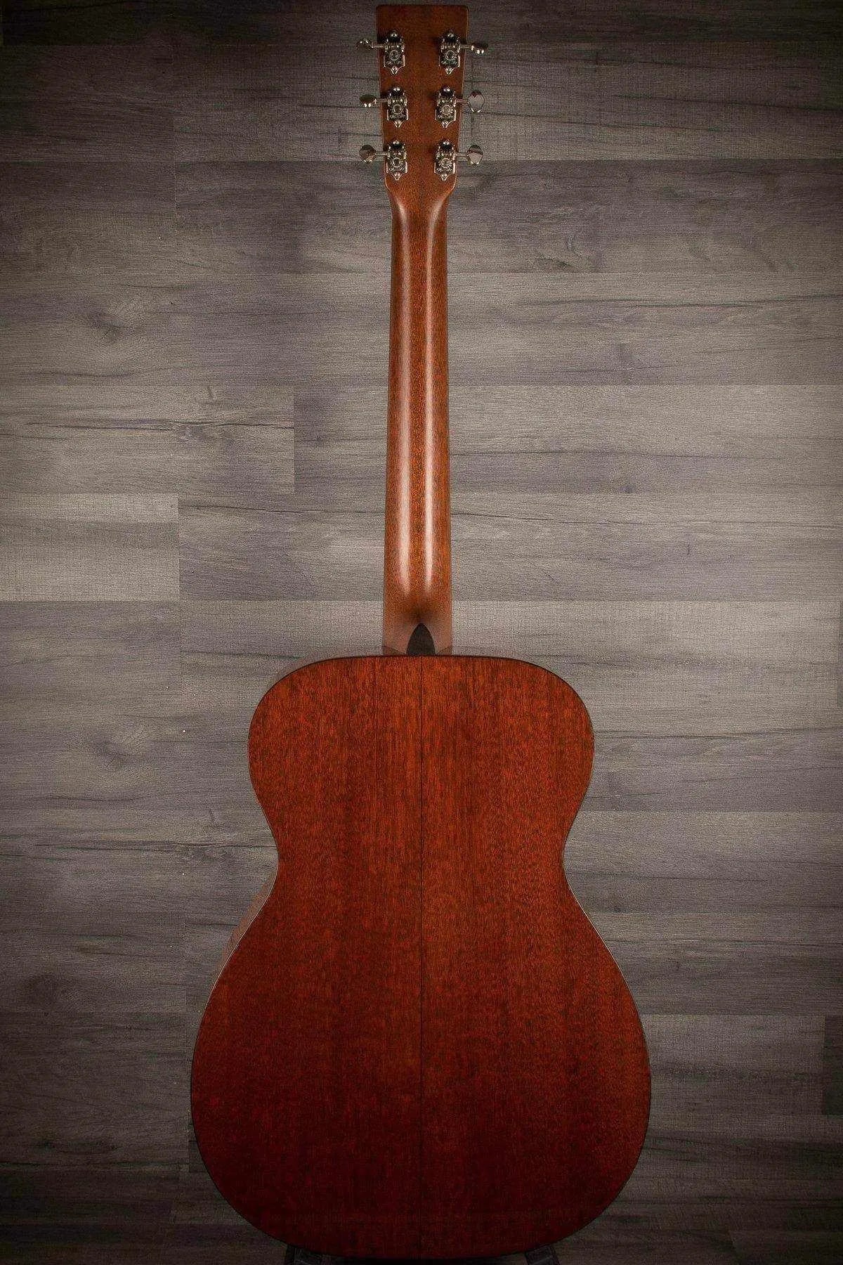 USED - Martin 0018V Acoustic