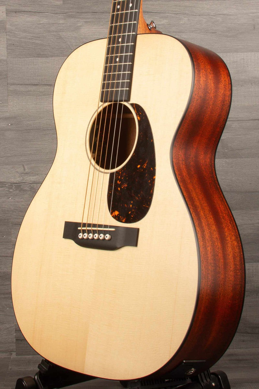 USED -  Martin 000-10E Spruce Special Acoustic Guitar