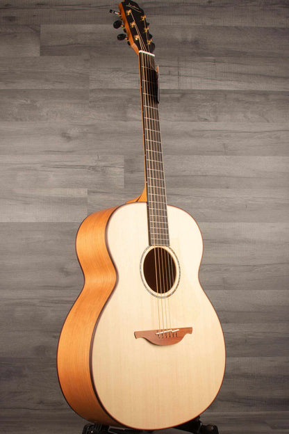 Lowden O-35 Cherry Lutz Guitar - Premium Acoustic Excellence and Craftsmanship