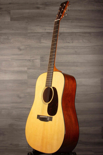Martin D-18 Acoustic guitar