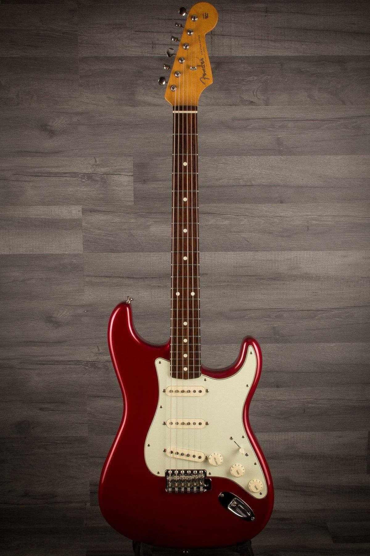 USED - Fender Classic Series 60s Stratocaster - Candy Apple Red