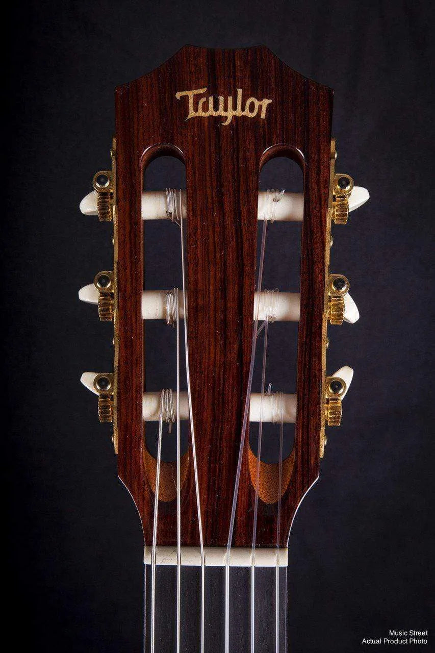 USED- Taylor Ns6 Nylon Electro Guitar 2002 Model