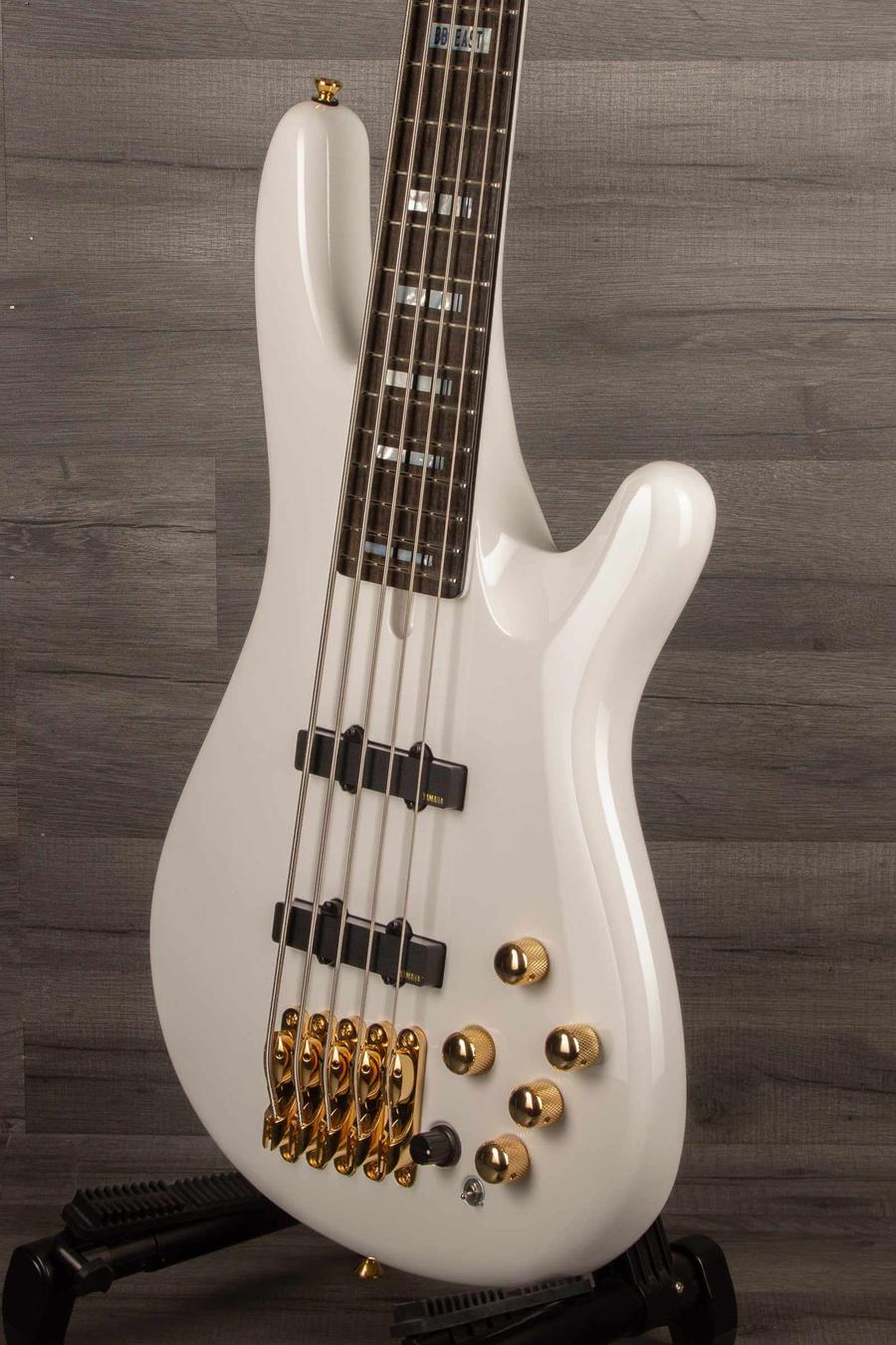 Yamaha BBNE2 Bass Guitar White, Nathan East Signature Model - 5-String, Neck-Through, Dual Alnico V Pickups