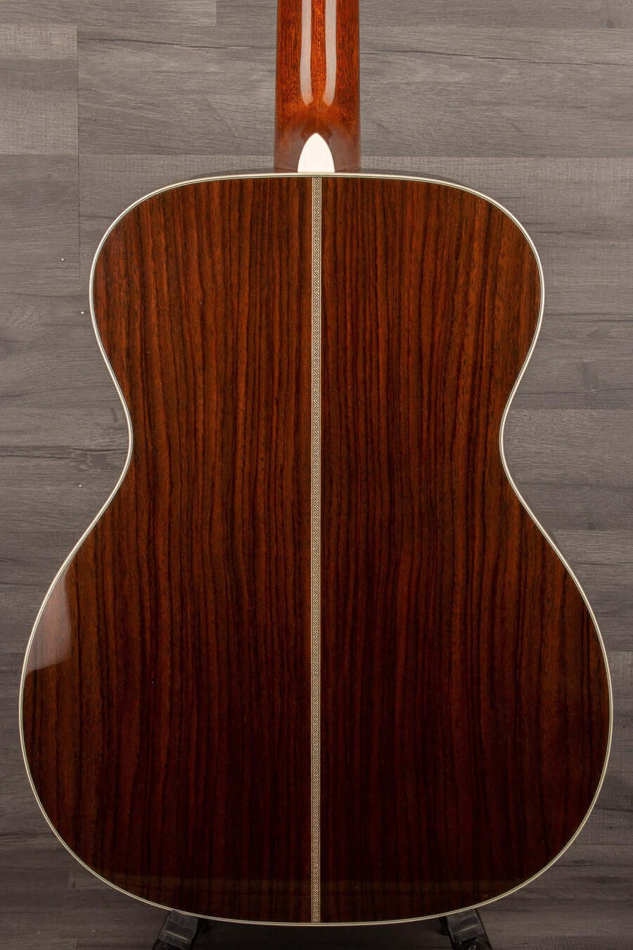 Martin 000-28EC Acoustic Guitar - Eric Clapton Signature Model, Solid Sitka Spruce Top, East Indian Rosewood