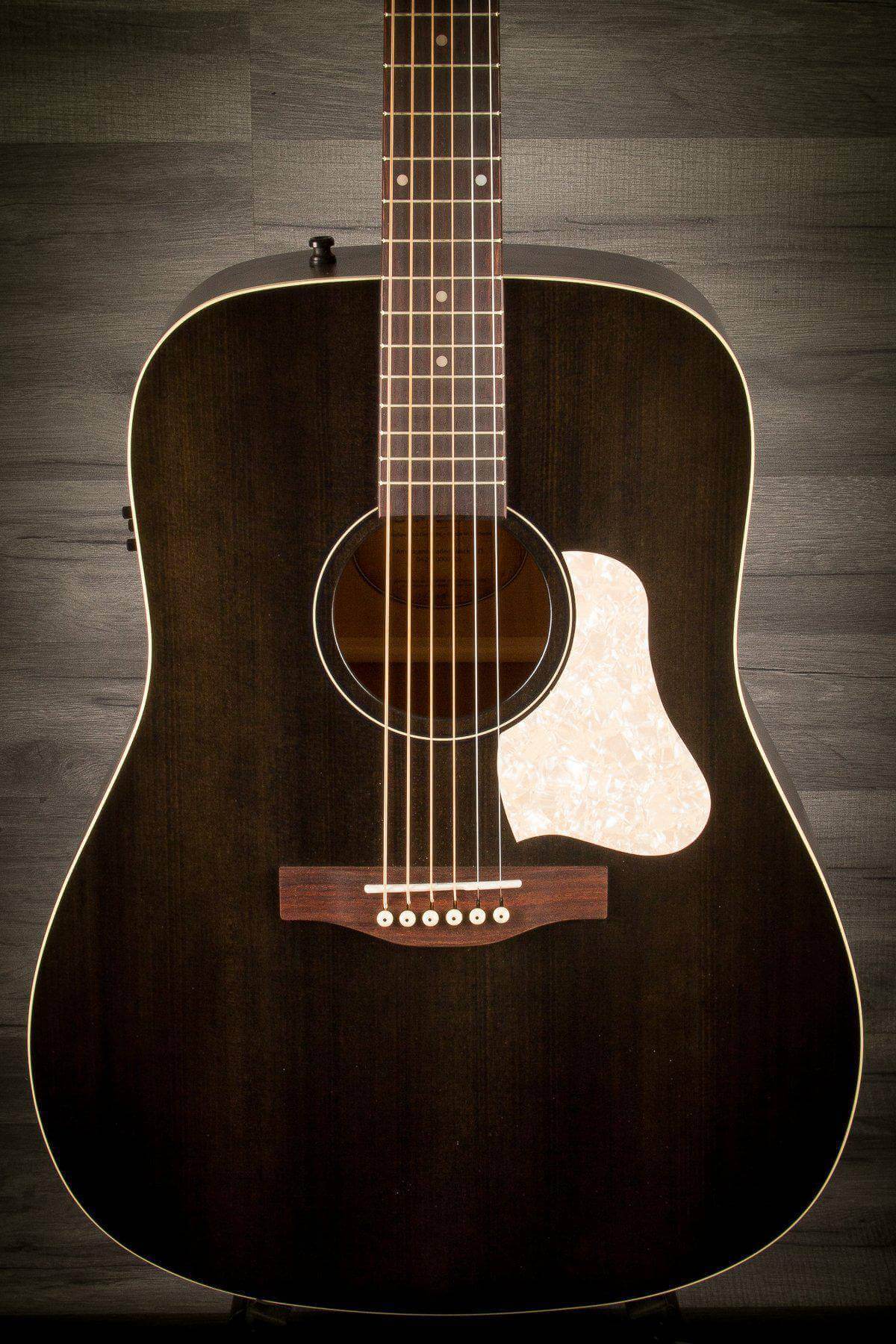 Art & Lutherie Americana Electro Acoustic - Faded Black QIT