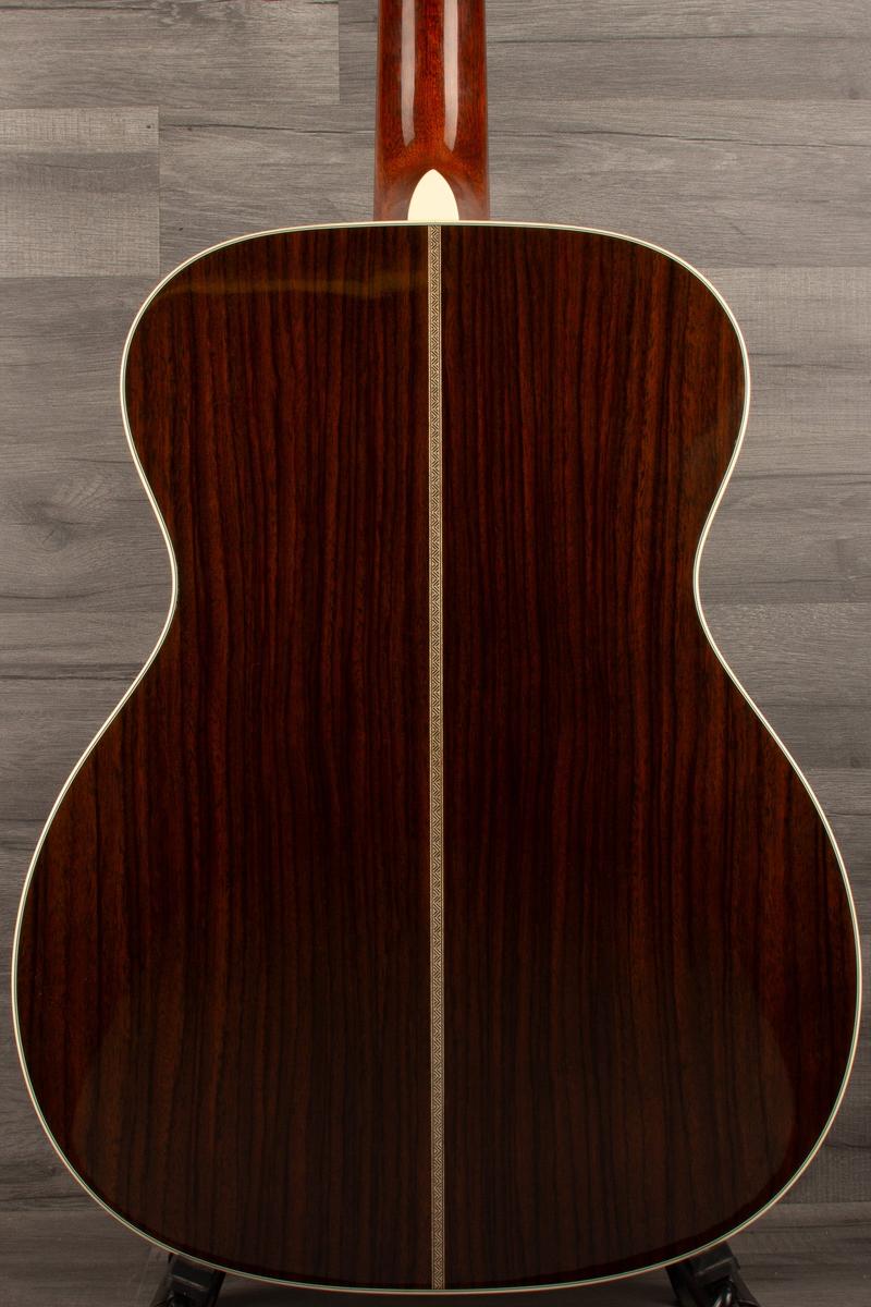 USED - Martin 000-28EC Acoustic Guitar - Eric Clapton Signature Model, Solid Sitka Spruce Top, East Indian Rosewood