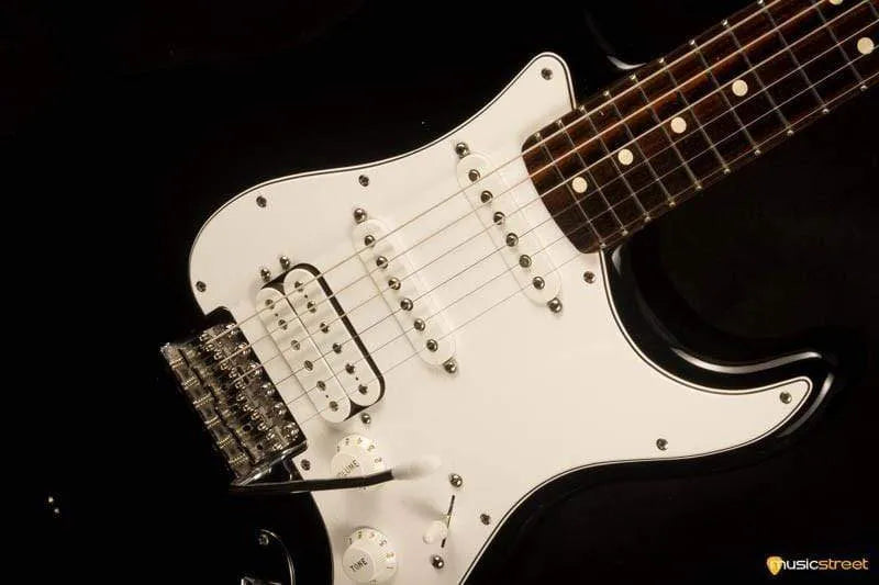 USED - Fender Stratocaster Mexican Standard Hss