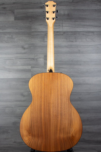 USED - Taylor 114e