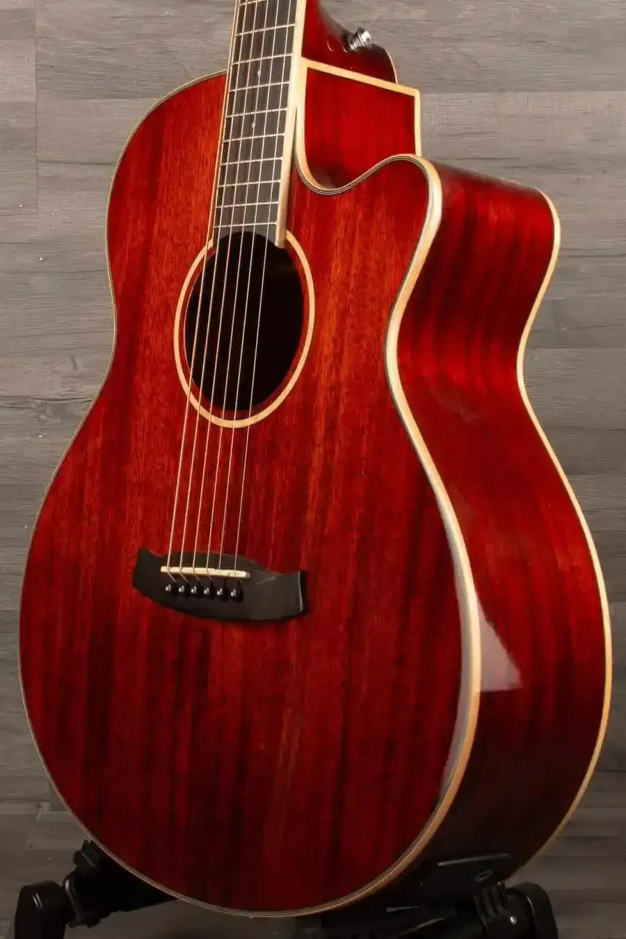Tanglewood TW4CER Winterleaf Super Folk Acoustic Guitar - Red Gloss