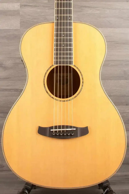 Tanglewood TRX8E Roadster Parlour Acoustic Guitar - Exceptional Sound and Style