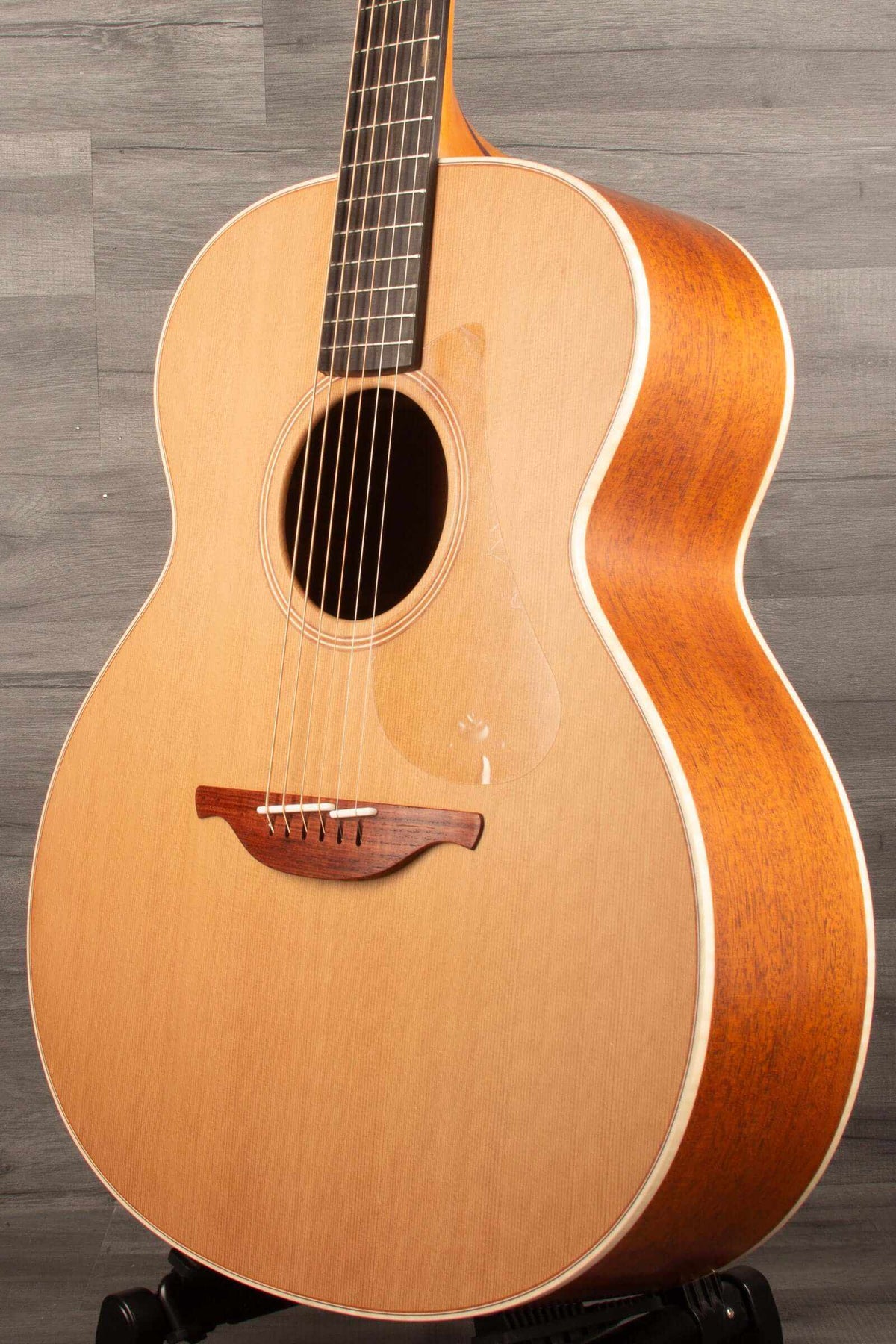 Lowden 50th Anniversary Guitar - Limited Edition O-22 Acoustic with Premium Sound and Craftsmanship