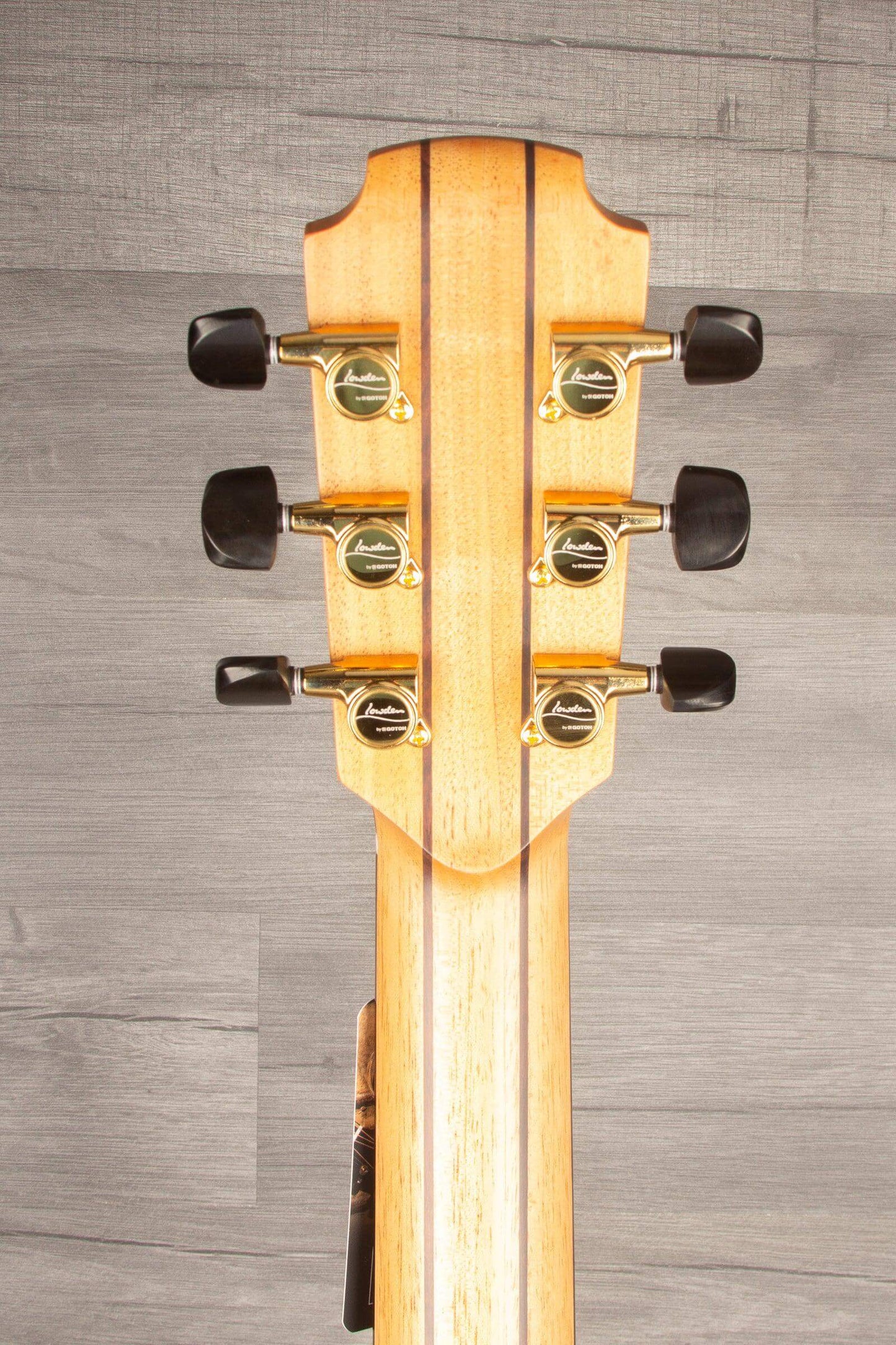 Lowden WL-25 Acoustic Guitar - Premium Quality Sound and Craftsmanship