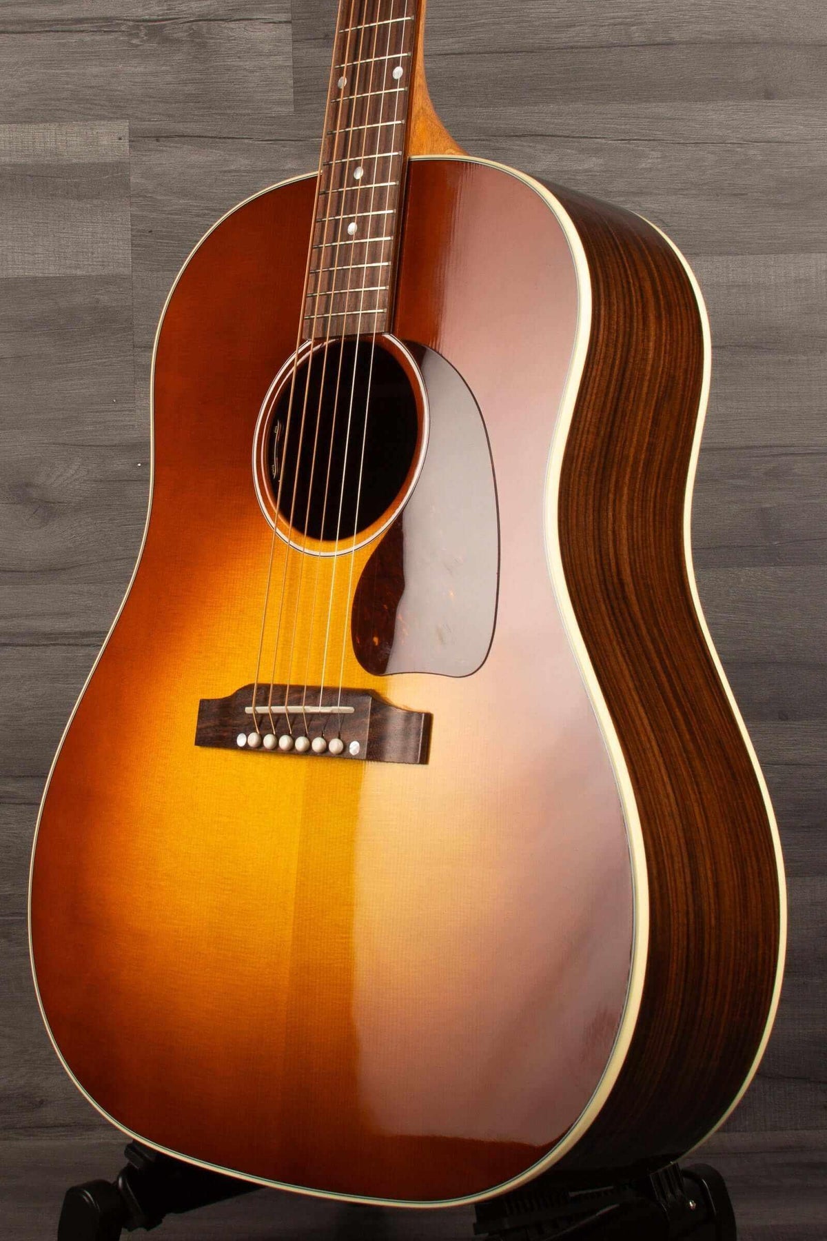 Gibson J-45 Standard Rosewood Acoustic Guitar - Premium Quality Sound