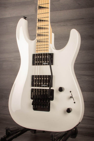 Jackson JS Series Dinky™ Arch Top JS32 DKAM Electric Guitar, Maple Fingerboard - Snow White