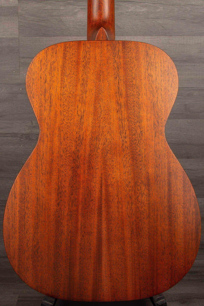 Martin 0015M Acoustic guitar